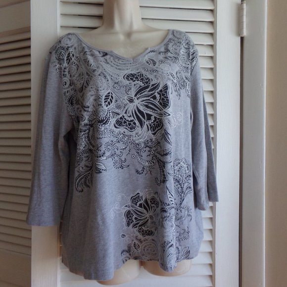 Christopher & Banks gray embellished 3/4 sleeve knit top‎ L EUC crystal trim - Picture 1 of 5